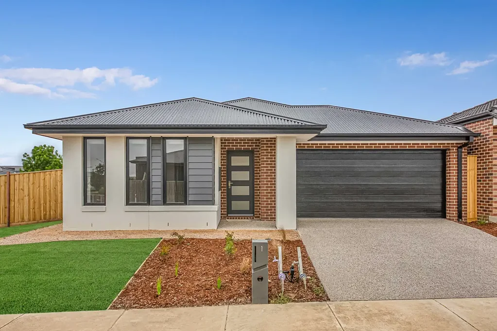 Spacious Family Home with Modern Comforts in Charlemont Rise