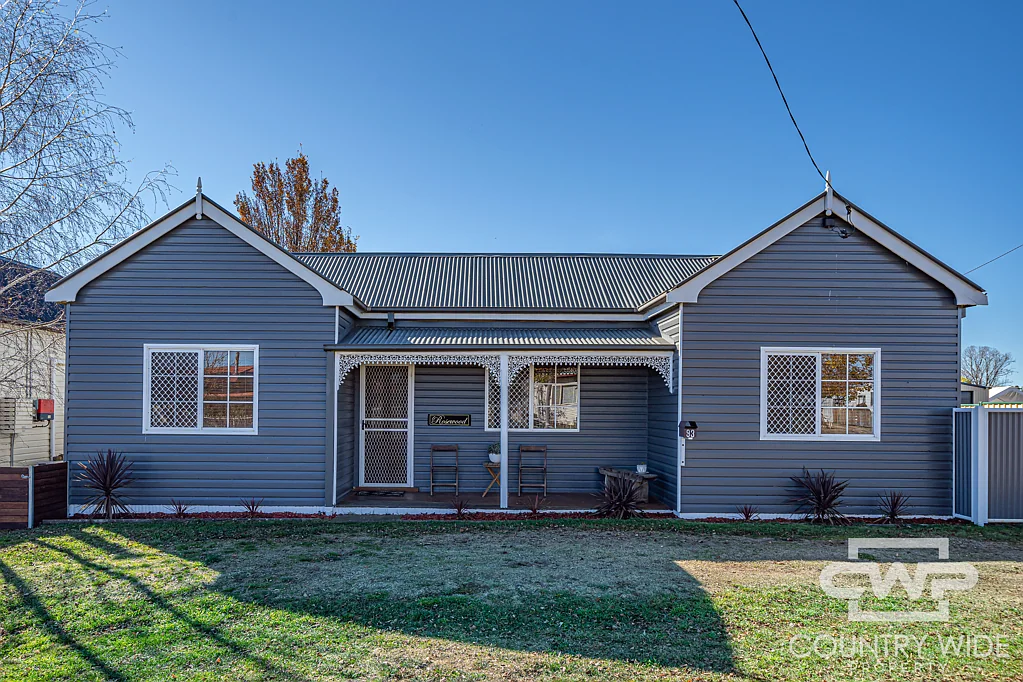 93 Ollera Street, Guyra, NSW 2365