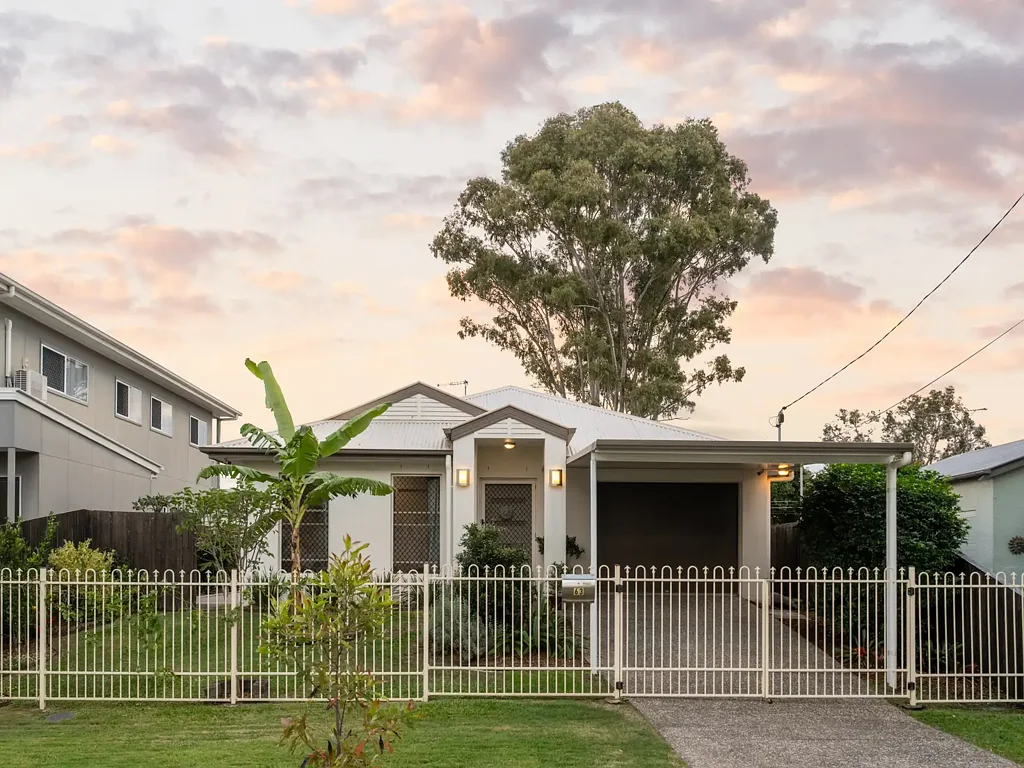 63 Blackwood Road, Deagon, QLD 4017