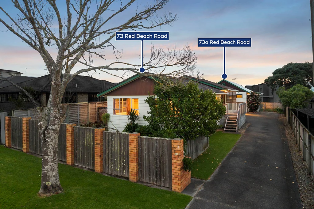 Red Beach 6Moenga Strike Gold in Red Beach: 2 Homes!