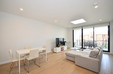 316/5 Maple Tree Road, Westmead, NSW 2145, 2房, 2浴, Apartment
