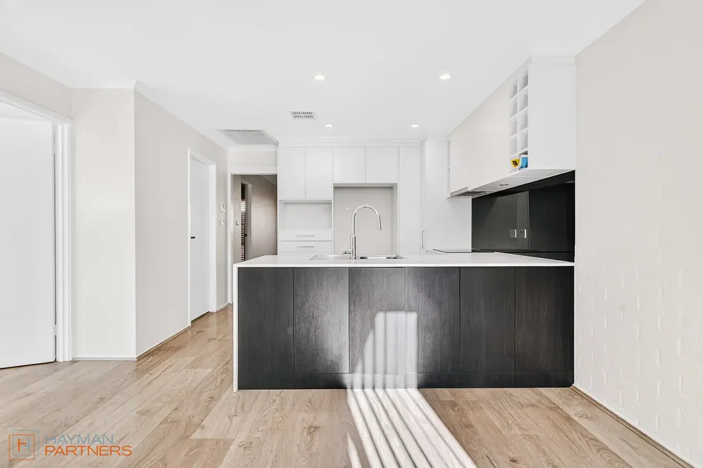 Stunning Renovated Two-Bedroom Town Residence Backing Nature Reserve