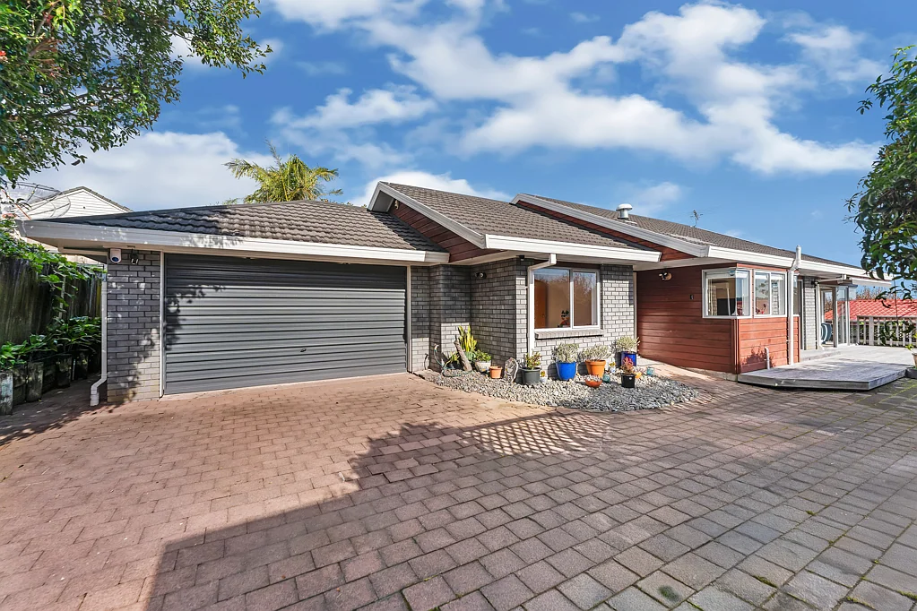15B Steeple Rise, Pakuranga, Manukau City, Auckland