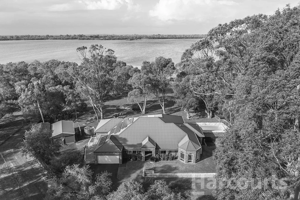 7 Balwina Road, Greenfields, WA 6210