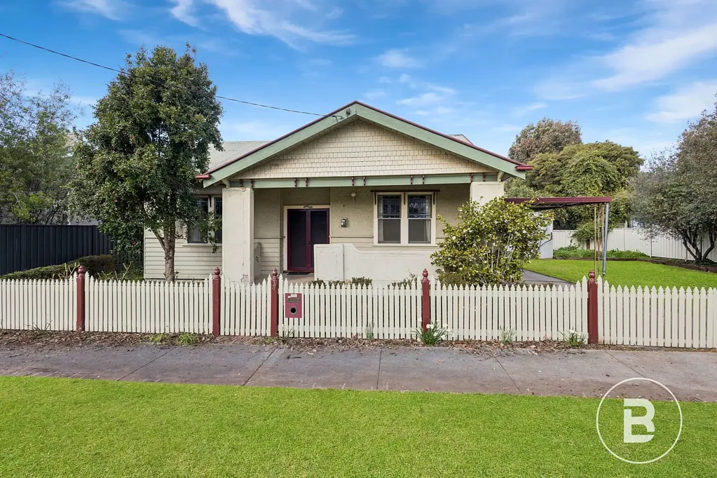Quarry Hill 2房  CLASSIC VICTORIAN CHARM IN PRIZED QUARRY HILL LOCATION