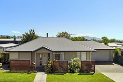 1 Grant Place, Witherlea