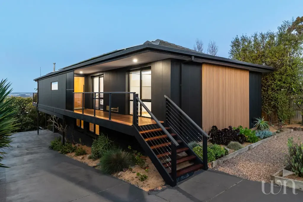 6 Kent Street, Dromana, VIC 3936, 4 phòng ngủ, 2 phòng tắm, House