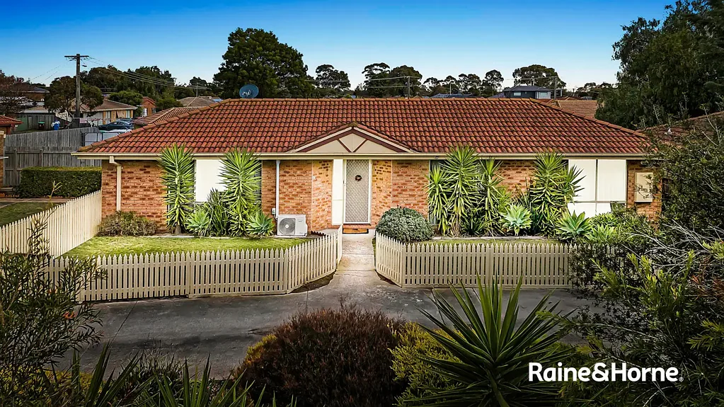 4/59 Clairmont Avenue, Cranbourne, VIC 3977