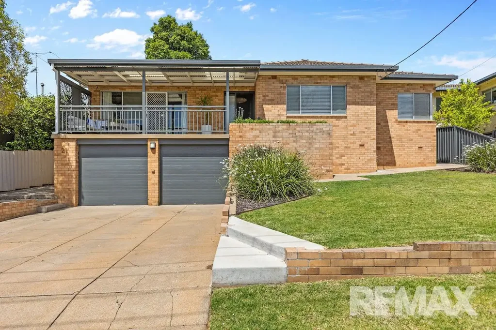 21 Marama Parade, Mount Austin, NSW 2650