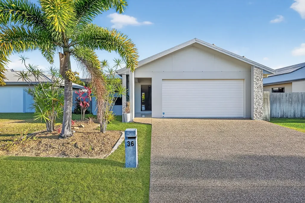 36 Beach Oak Drive, Mount Low, QLD 4818