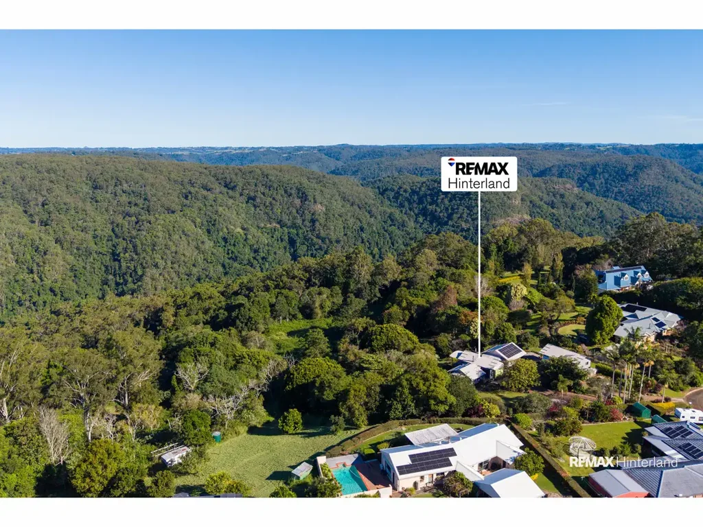 Mapleton 3部屋 Iconic Gabriel Poole Design | Private Pavilion Living | Sweeping Hinterland & Coastal Views
