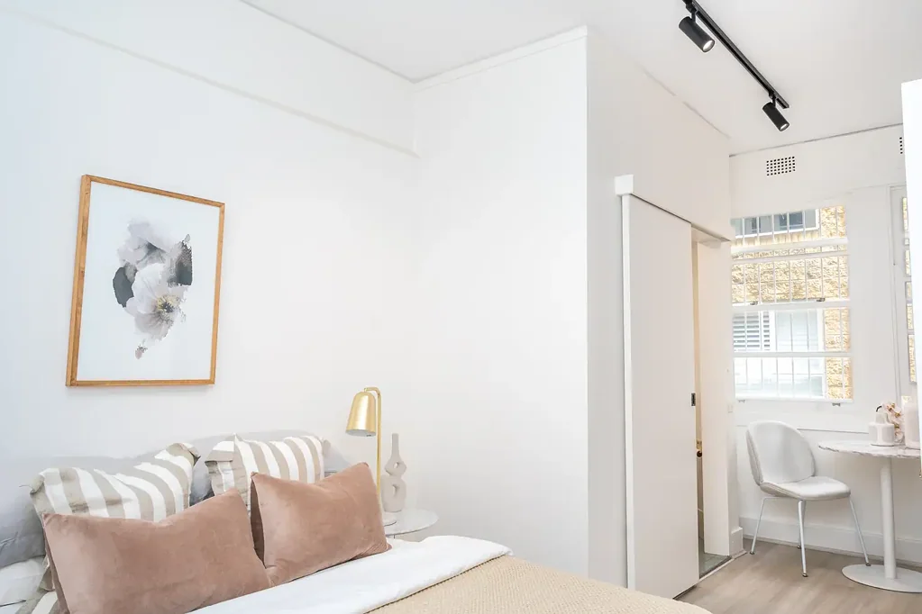 Lifestyle studio in central village setting | Recently renovated | ‘The Lawson’ Art Deco building