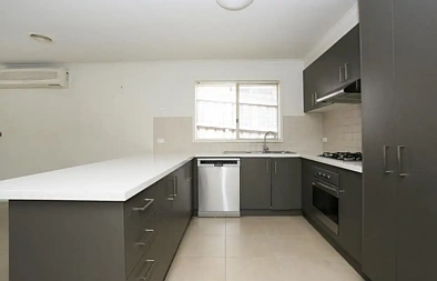 7/27 Canterbury Road, Montrose, VIC 3765, 3房, 2浴, Unit