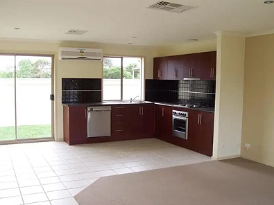 65 Mitchell Street, Echuca, VIC 3564, 3 phòng ngủ, 1 phòng tắm, House