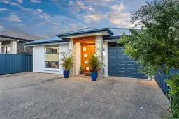 14 St Albyns Street, Findon