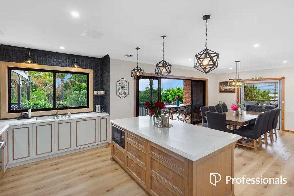 Tatton 4房  Modern Family Living in a Prime  Location