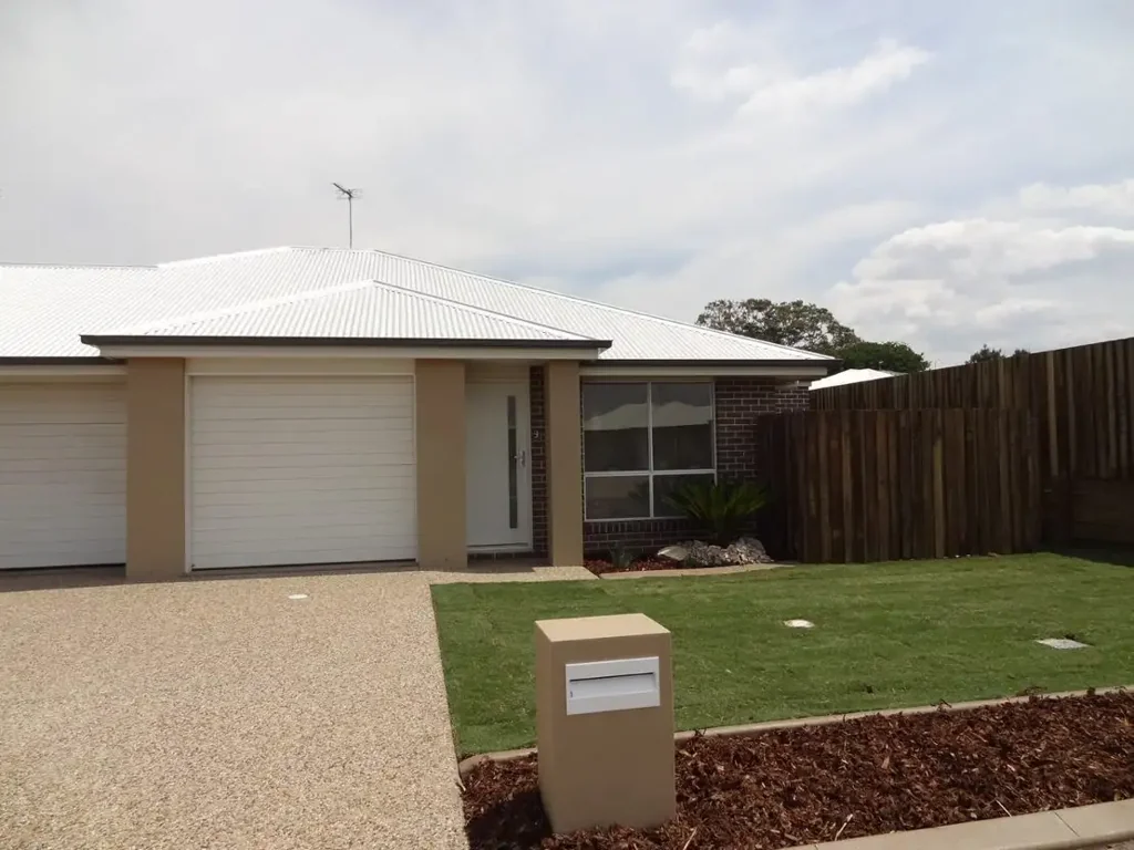 Modern & Spacious Unit in a Convenient Location
