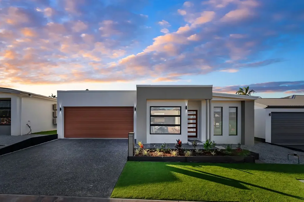 9 Shervey Way, Redlynch, QLD 4870