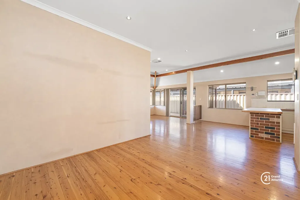 ASCOT GARDENS 4 BEDROOM HOME @ $850 per week