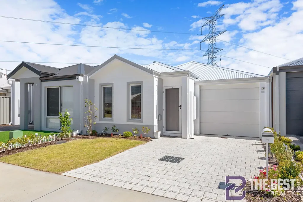 96 Macadamia Loop, Piara Waters, WA 6112