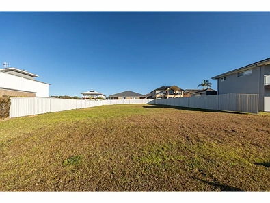 27 Emerald Drive, Diamond Beach, NSW 2430, 0 Bedrooms, 0 Bathrooms, Section