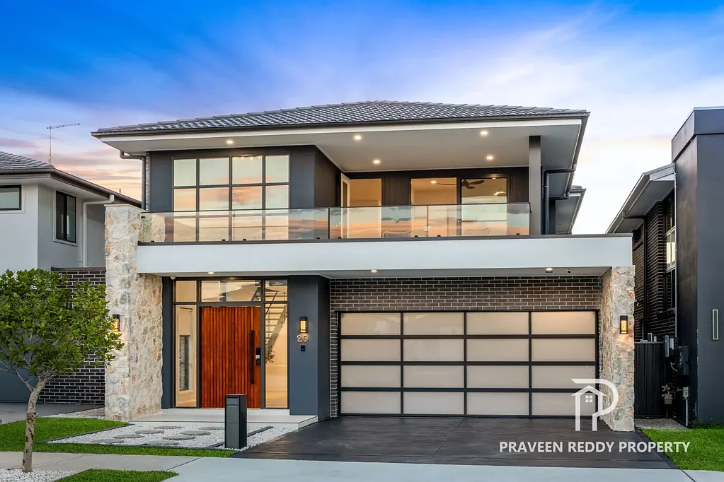 Marsden Park 5chambre BRAND NEW Luxury Built Mins Drive From Upcoming St Marys's METRO & Melonba HIGH School !!