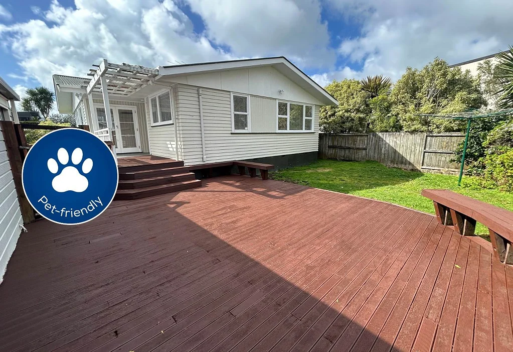 Careful tenants required - Refurbished bungalow!