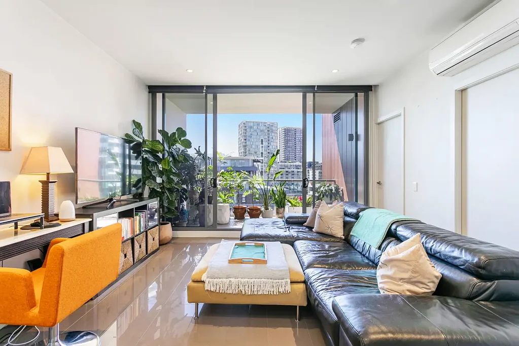 Beautiful two bedroom apartment in Waterloo