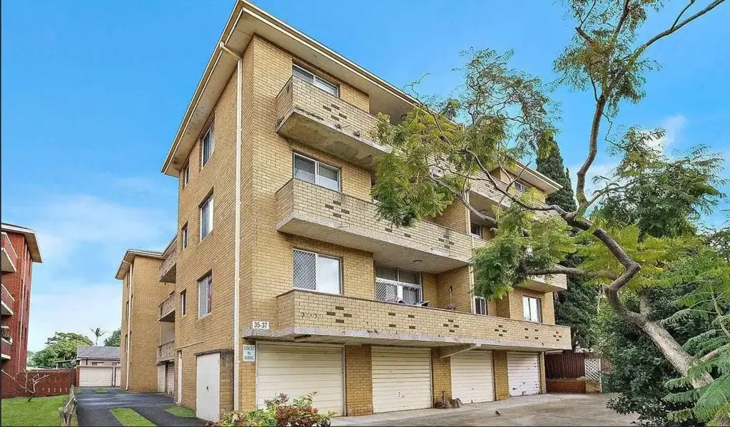 12/35-37 Queen Victoria Street, Bexley, NSW 2207