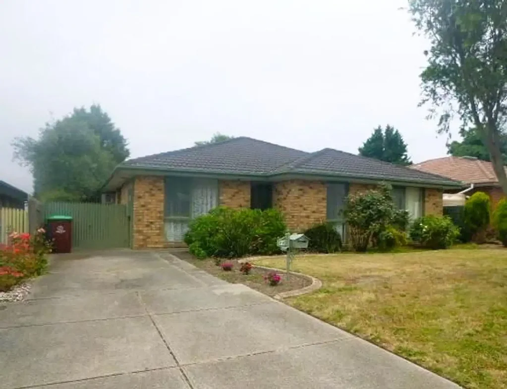 24 Hillview Rise, Hampton Park, VIC 3976