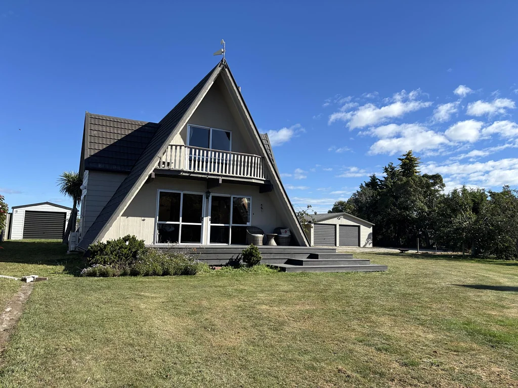 Oamaru 4침실 Character, space & garaging - a rare opportunity