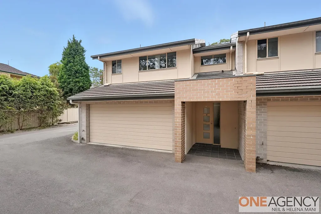4/20A Kinarra Avenue, Wyoming, NSW 2250