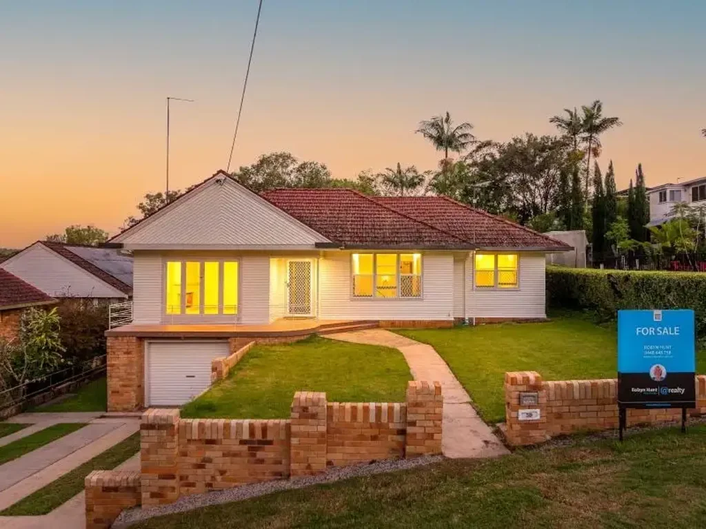 East Lismore 3Zimmer Old Soul, Bright Future - a character home with big potential