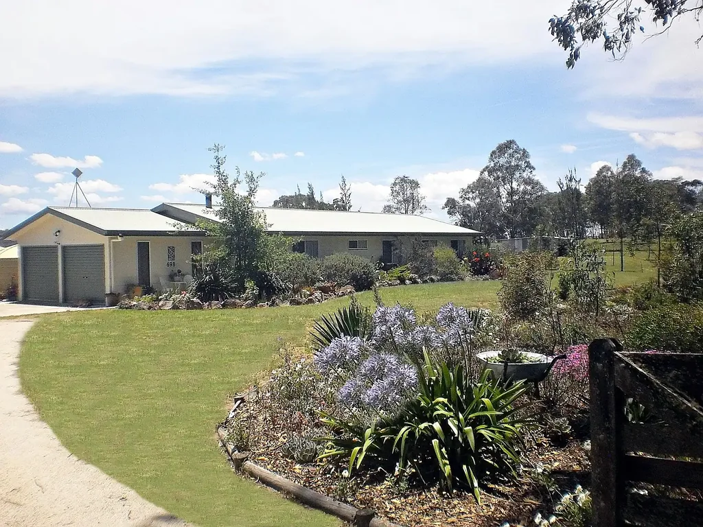 Tenterfield 4房  Rural lifestyle..