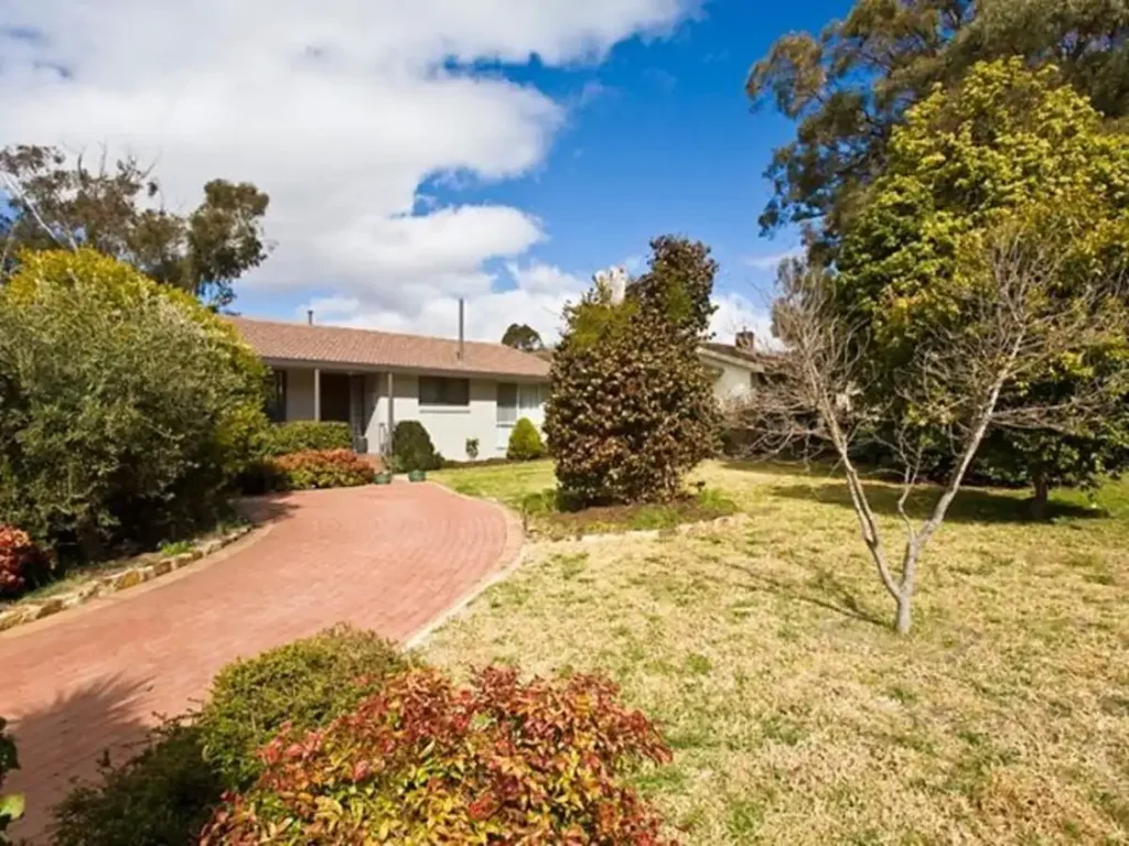 Well Presented Family Home