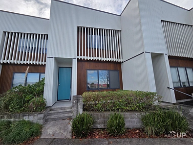 Hobsonville, 3 bedrooms, $760
