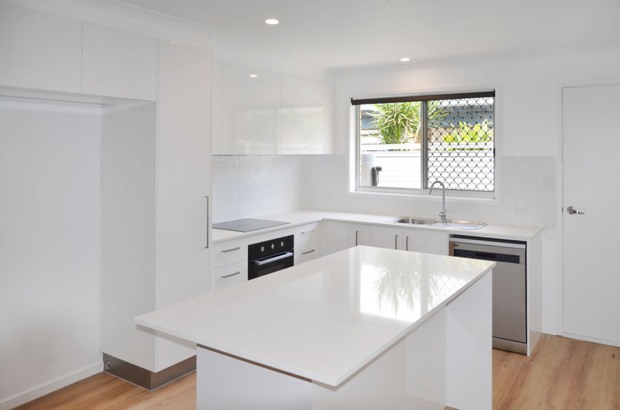 UNIT 4 2-4 BAHLAKA ST, MOOLOOLABA QLD 4557, 0房, 0浴, Unit