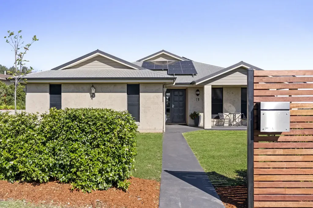 Highfields 4Moenga Elevated Family Living with Exceptional Views in the Heart of Highfields