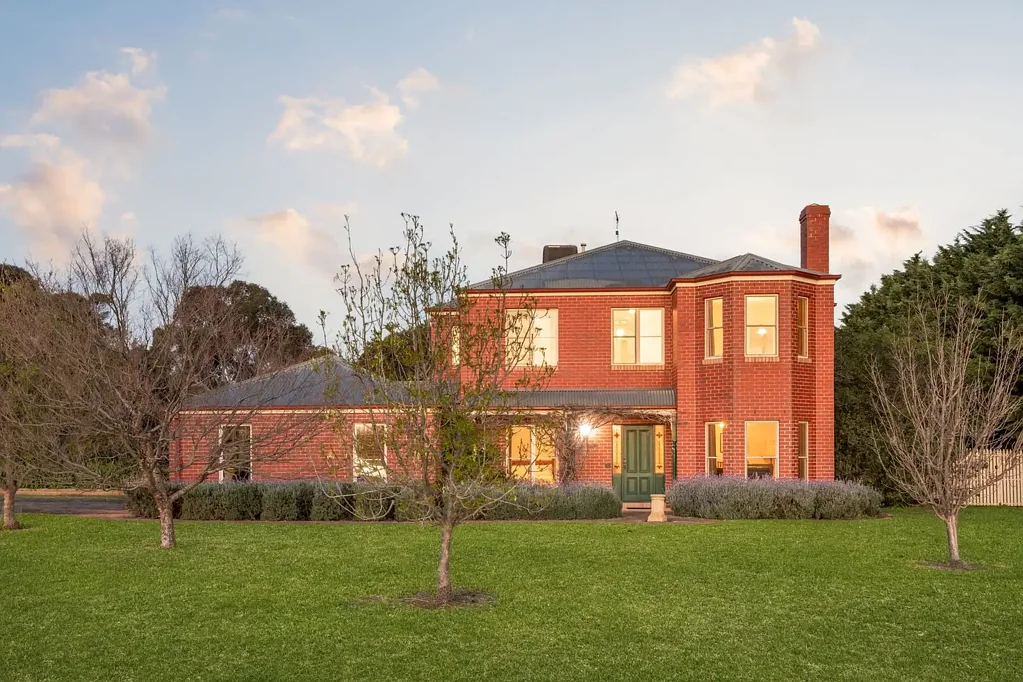 Ocean Grove 5 Slaapkamer Timeless Family Living in Belle Vue Estate