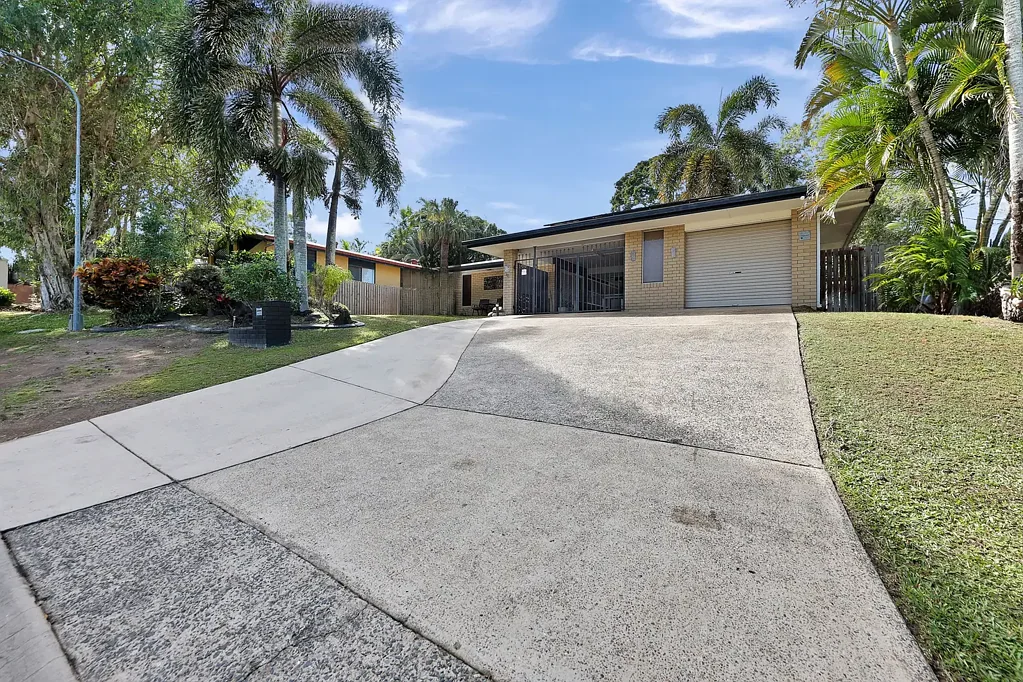 12 Anthony Vella Street, Rural View, QLD 4740
