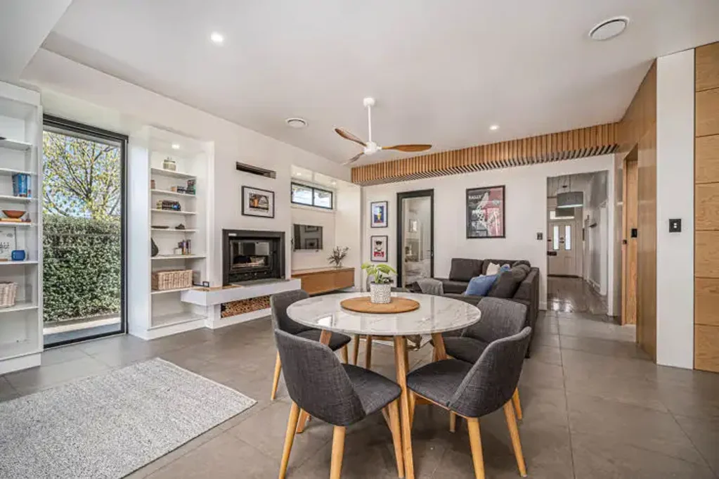 STYLE AND CONVENIENCE- Furnished and utilities incl.