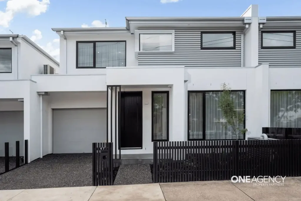 Street-Front Sophistication Meets Ultimate Inner-West Convenience!