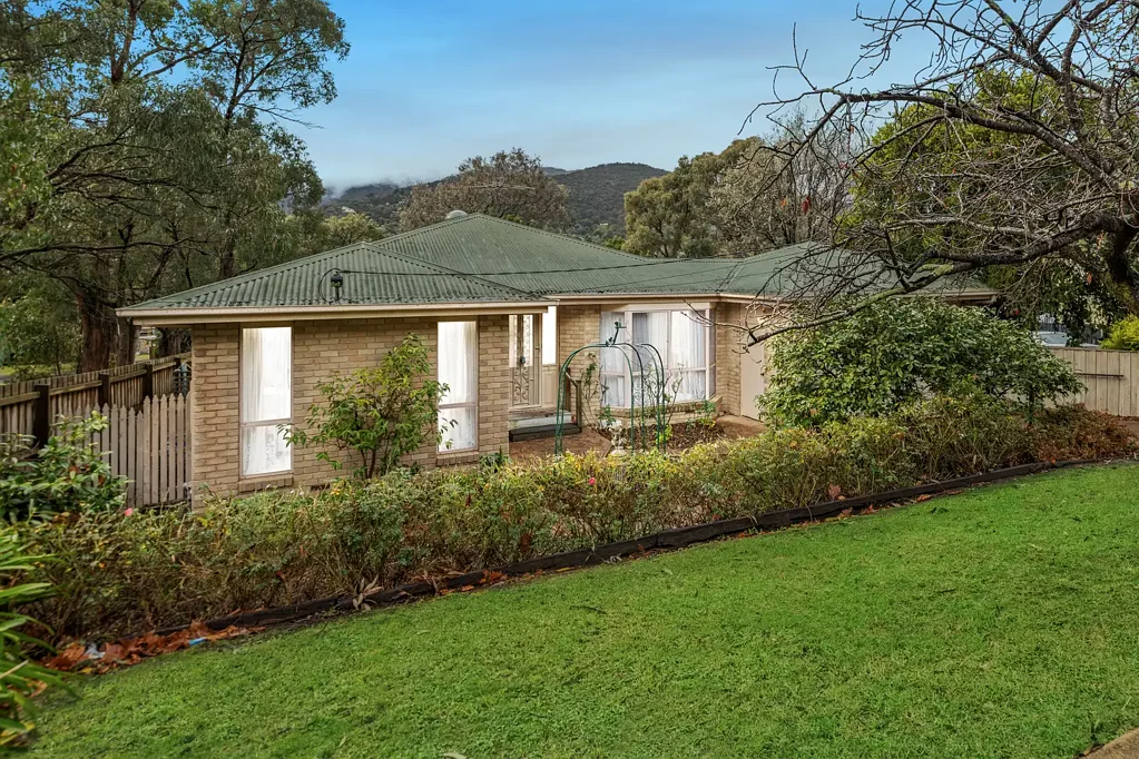 63 Alma Avenue, Ferntree Gully, VIC 3156