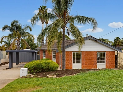 Hackham 3Moenga Updated Family Living with Character, Space and Secure Outdoor Appeal