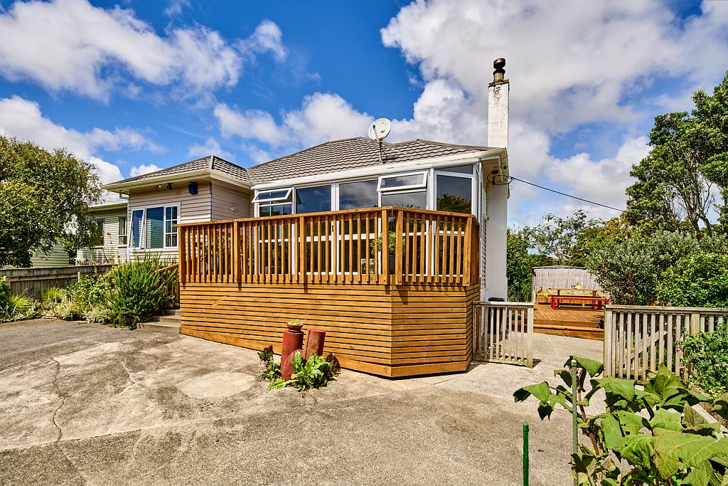 35 Lincoln Avenue, Tawa, Wellington City, Wellington