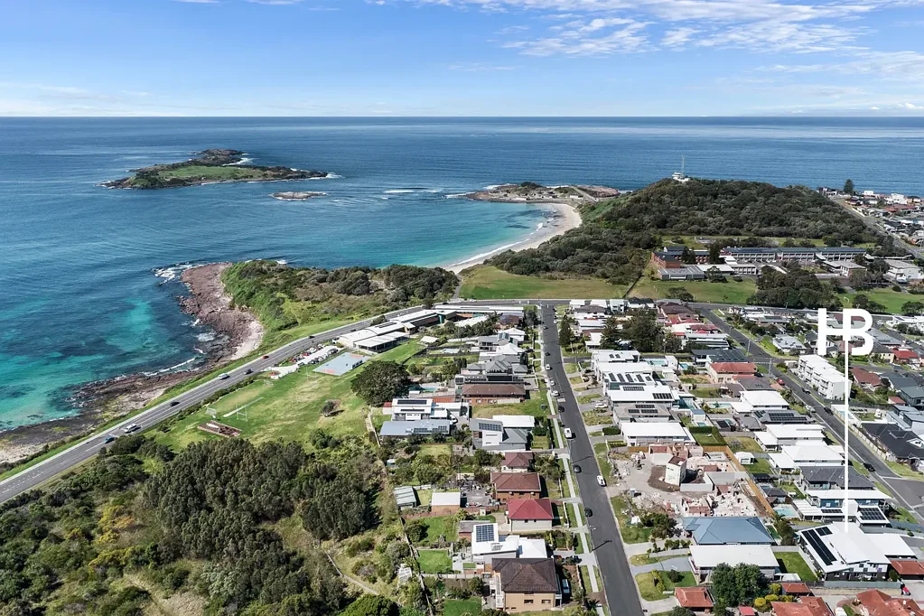 8 Anzac Way, Port Kembla, NSW 2505