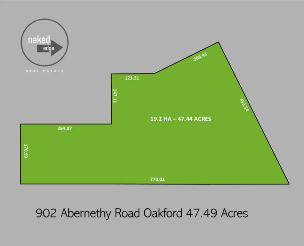 Oakford Rare Landholding in Thriving Oakford – 47.49 Acres