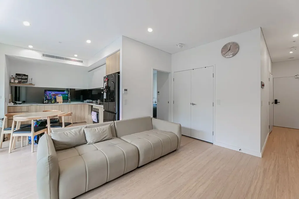 Unfurnished - Courtyard Apartment - Spacious, Convenient, and Secure