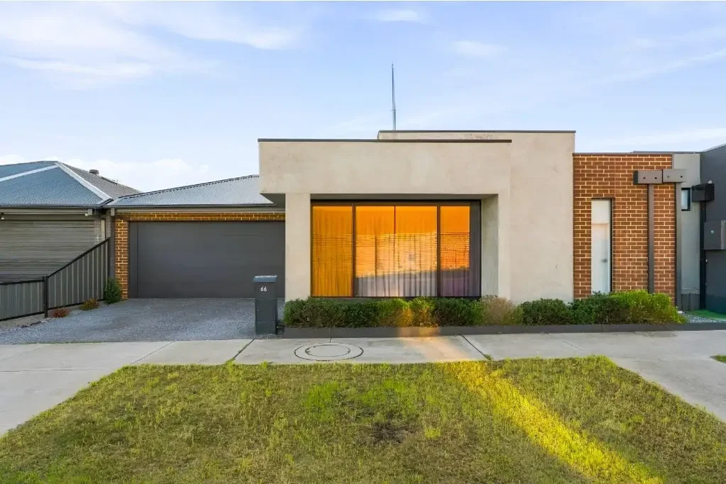 Mickleham 4Kwarto Refined Contemporary Living in the Heart of Mickleham