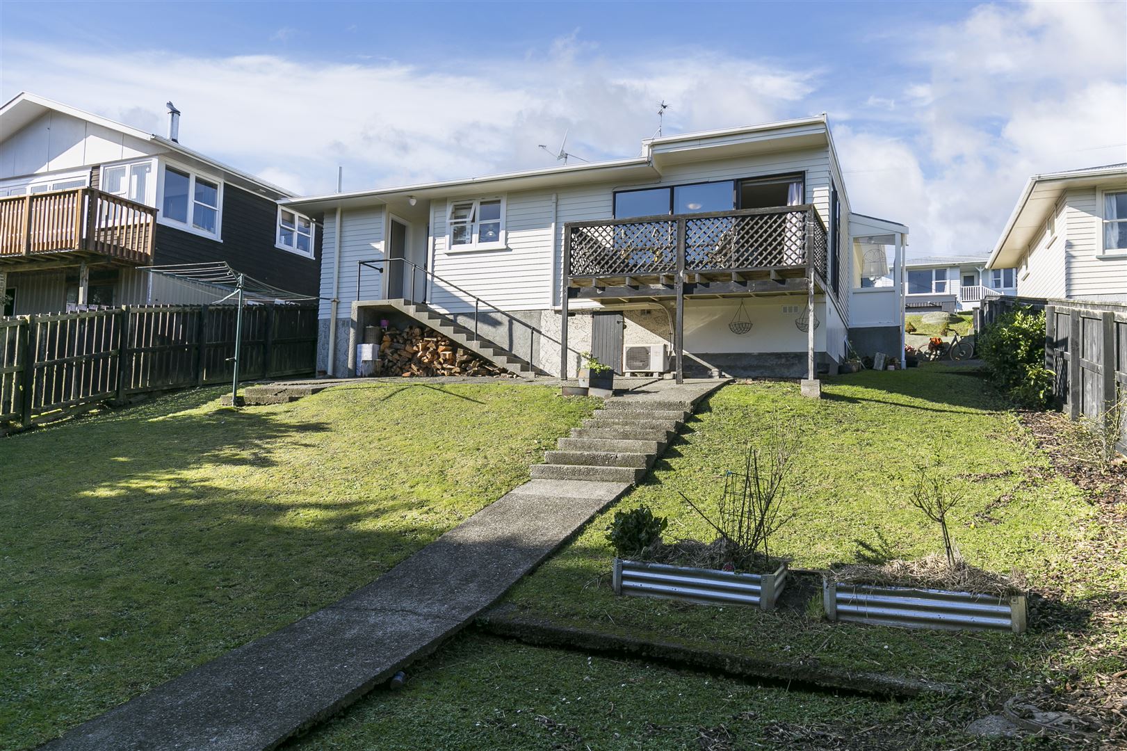 21 Lynda Avenue, Paparangi, Wellington, 3 habitaciones, 1 baños